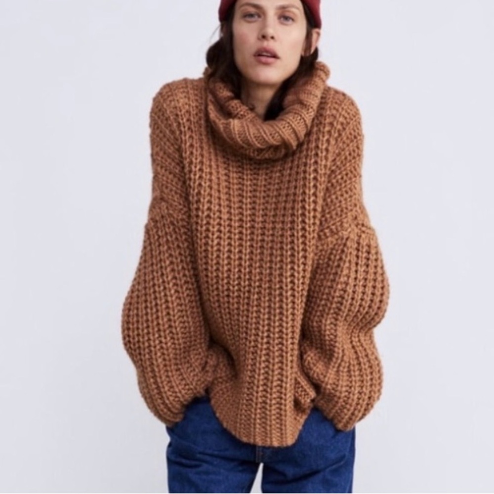 ZARA Oversized Chunky Sweater